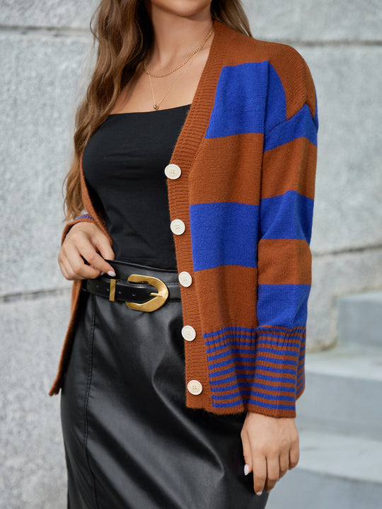 Damen Langarm-Strickjacke mit modernen Streifen und Knopfdetails EB