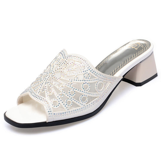 Damen Riemchen-Sandaletten mit elegantem Schmuckdetail und bequemen Blockabsatz EB