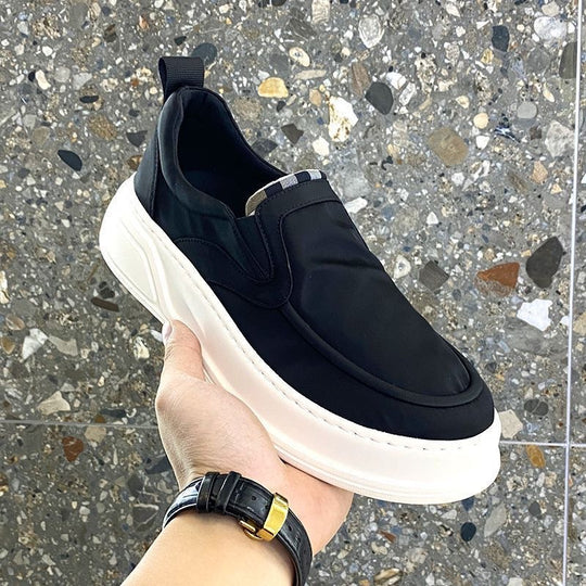 Damen Slip-On Sneakers mit innovativem Komfortsystem EB
