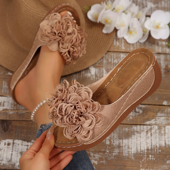 Damen blumenverzierte Clogs mit ergonomischer Fußbett EB