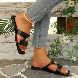 Damen elegante Zehentrenner-Sandaletten mit floralem Dekorelement EB