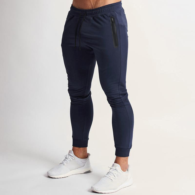 Herren Slim-Fit Jogginghose mit praktischen Reißverschlusstaschen EB