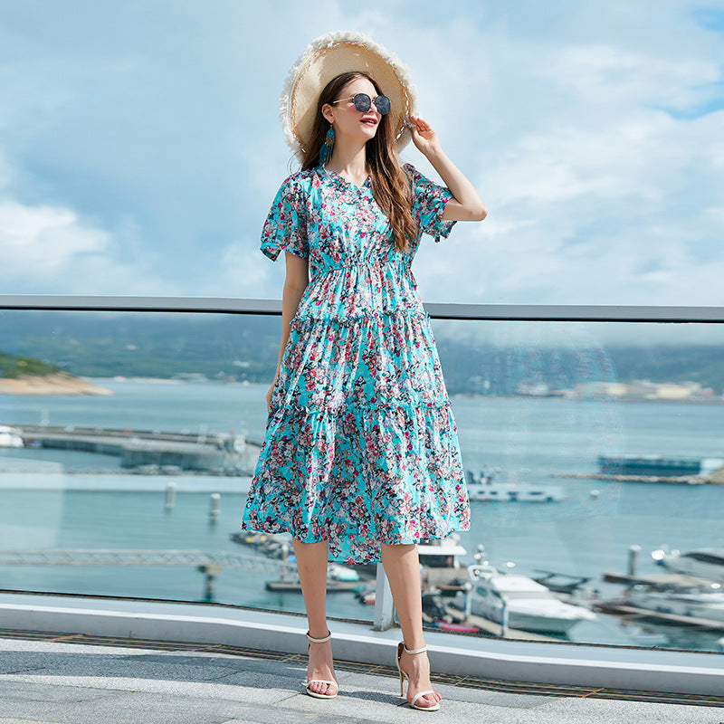 Damen Sommermaxikleid mit verspielt fließendem Schnitt und Blumenmuster EB