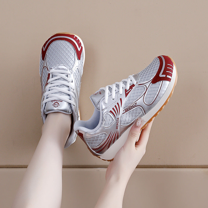 Damen Lauf-Sneaker mit innovative Netzstruktur und rutschfester Sohle EB