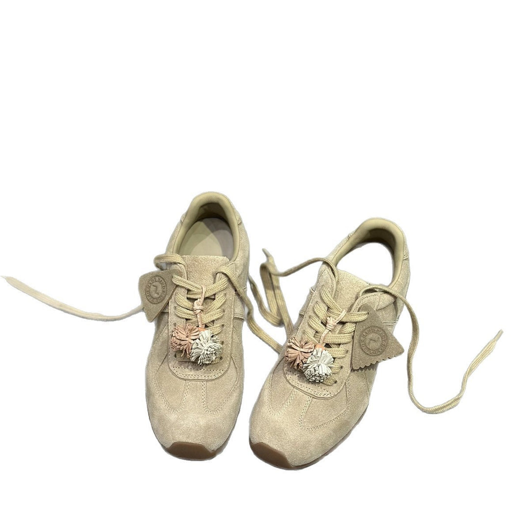 Damen Sneaker mit verspieltem Pompon-Detail und atmungsaktivem Obermaterial EB