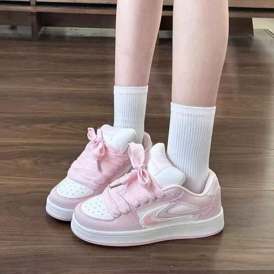 Damen Sneakers mit dekorativen Schnürdetails und komfortabler Dämpfung EB