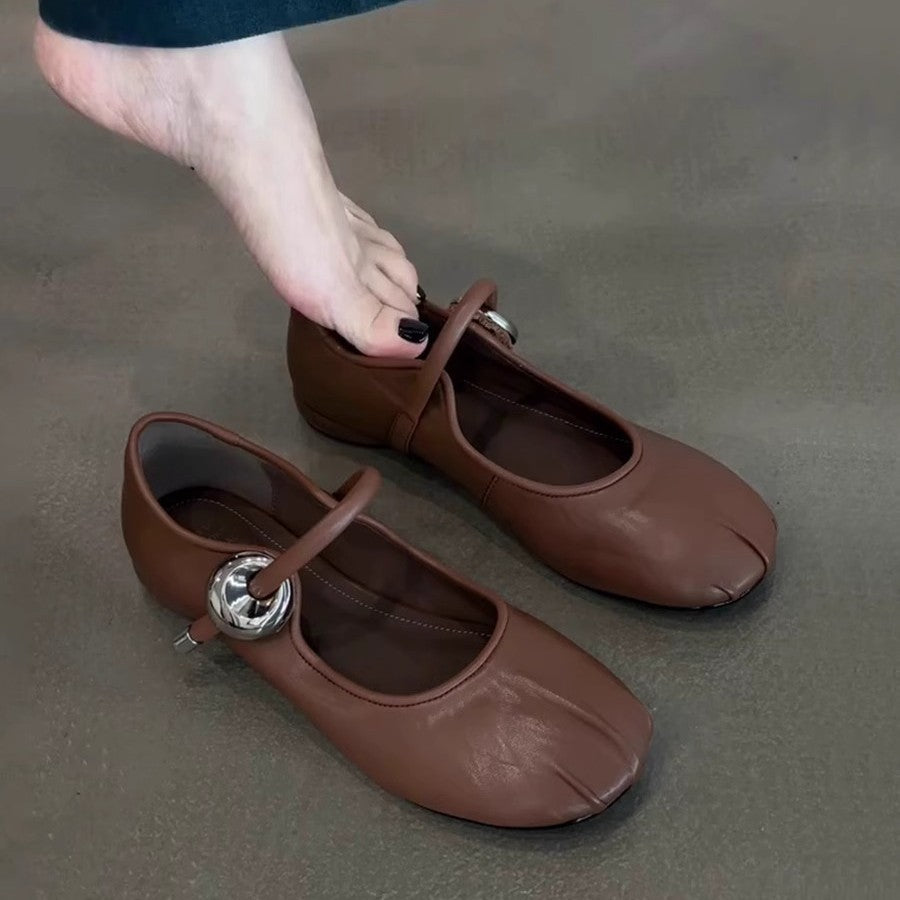 Damen elegante Ballerinas mit modischem Riemchen und dekorativem Schmuckdetail EB