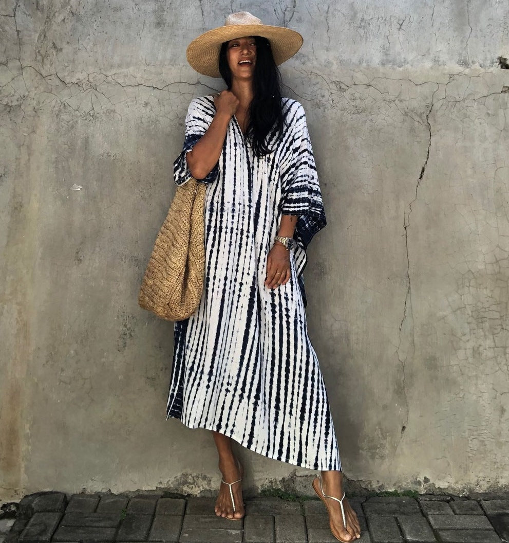 Damen Strandkleid mit buntem Batikdesign und weit geschnittenen Ärmeln EB