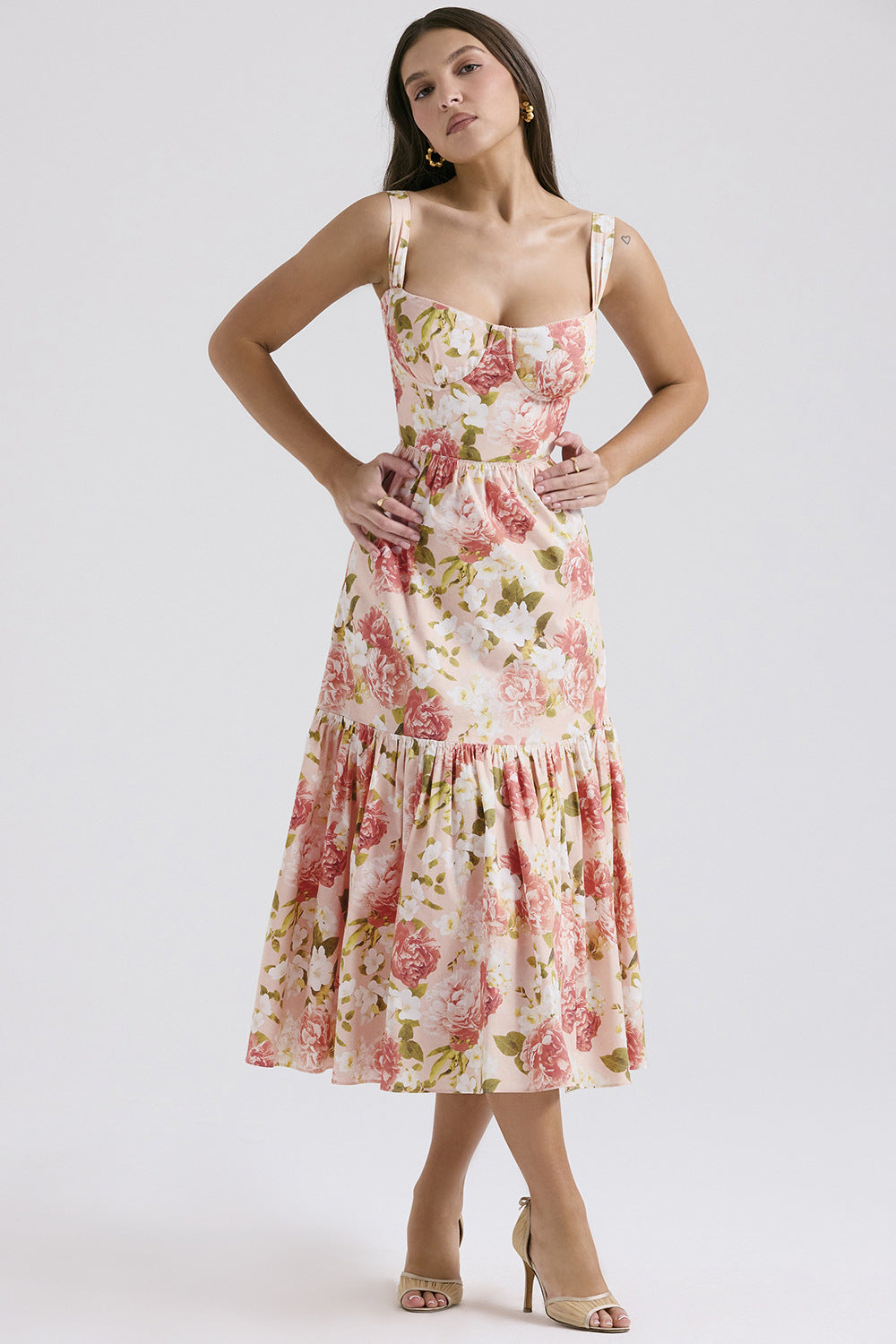 Damen Floral Maxikleid mit schulterfreiem Design und voluminösem Rock EB