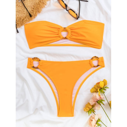 Damen Bandeau-Bikini mit elegantem Ringdetail und hohem Beinausschnitt EB