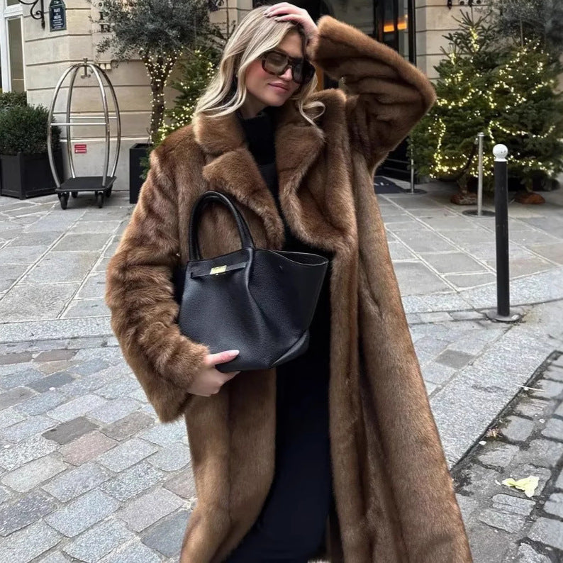Damen Luxuriöse Kunstfelljacke mit elegantem Revers EB