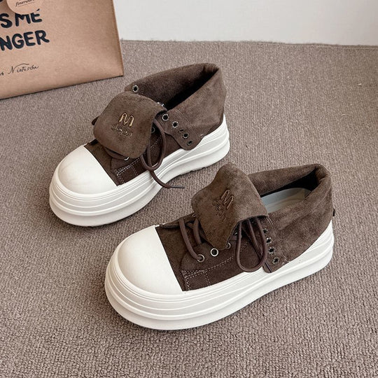 Damen Hochformat Sneakers mit modischem Veloursleder und robustem Plateau EB