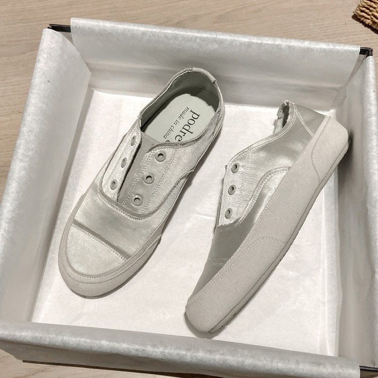 Damen bequeme Slip-On Sneakers mit luxuriösem Satin-Obermaterial EB