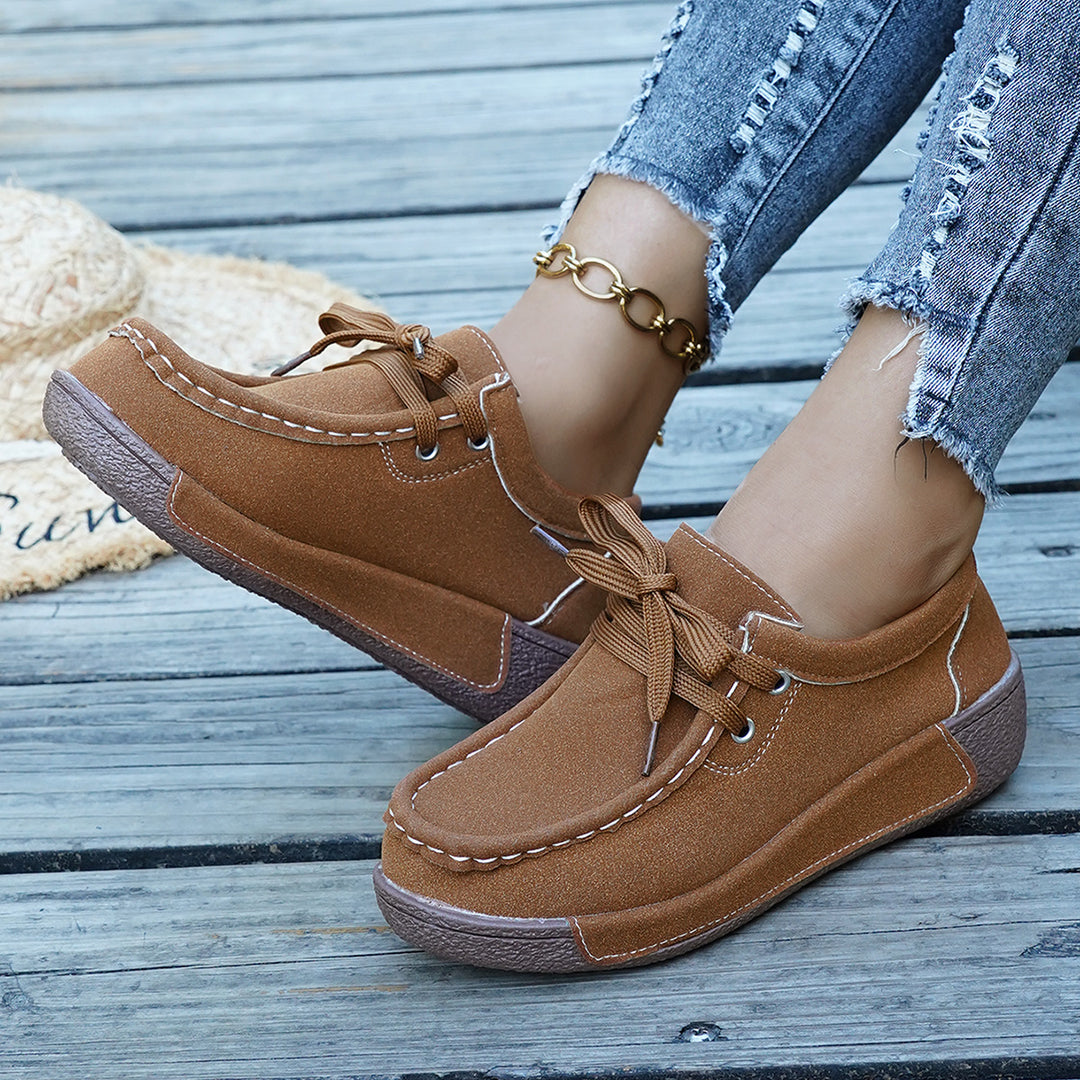 Damen komfortable Sneaker mit weichem Obermaterial und rutschfester Sohle EB