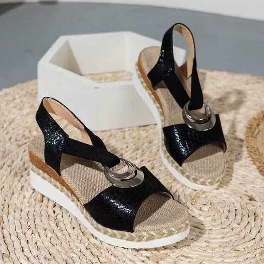 Damen Keil‑Sandalen mit Bast‑Plateau, elastischem Fersenriemen und Zier‑Metallornament EB