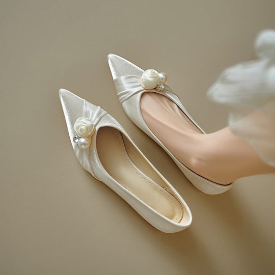 Damen elegante Ballerinas mit floralem Dekor und feinem Satin EB