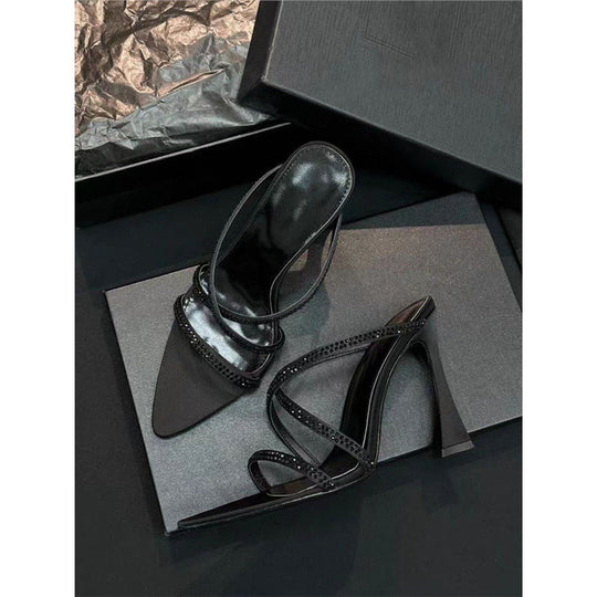 Damen elegante Absatzsandalen mit modischem Riemendesign und funkelnden Strassakzenten EB