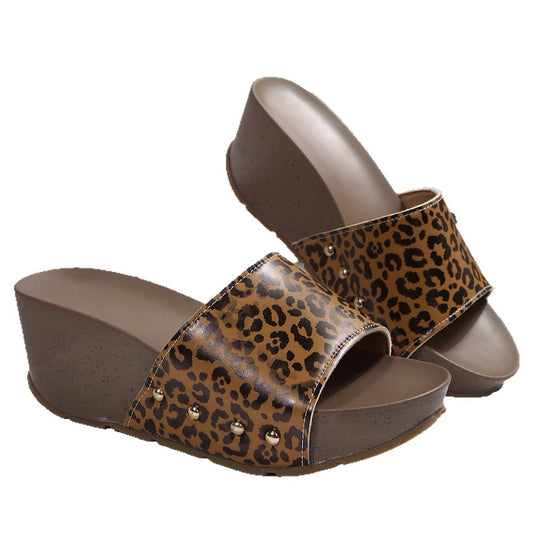 Damen Komfortable Wedge-Pantoletten mit tierisch inspiriertem Design und ergonomischem Fußbett EB