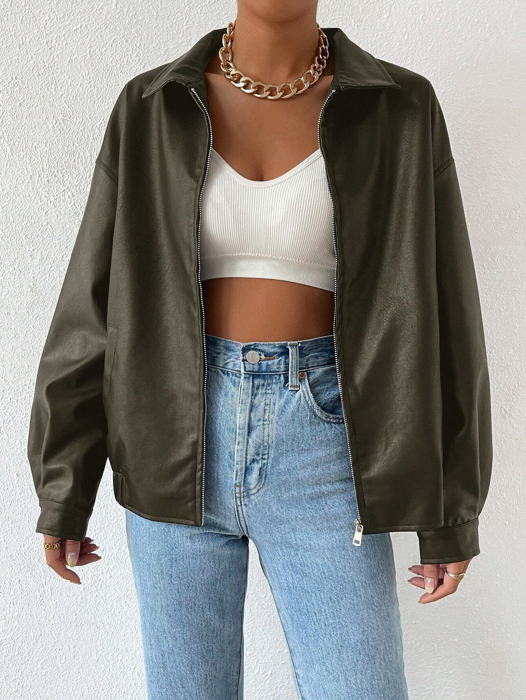 Damen trendige Kunstlederjacke im modernen Schnitt mit lässigem Reißverschluss EB