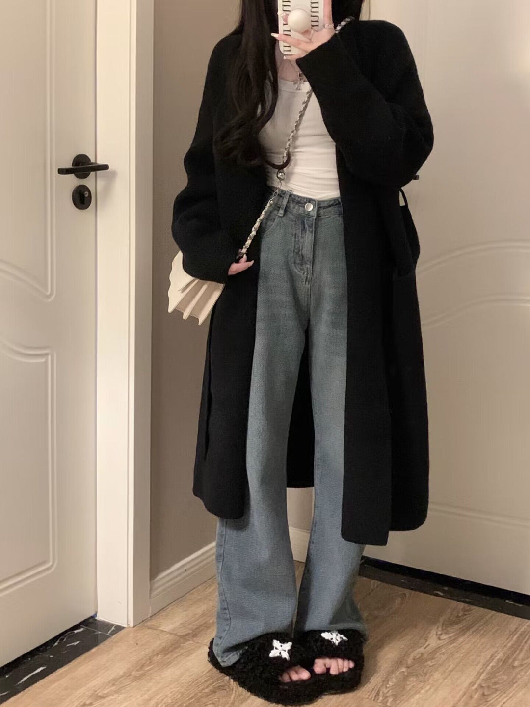 Damen langärmliger Strickcardigan aus weichem Material mit offenen Kanten EB