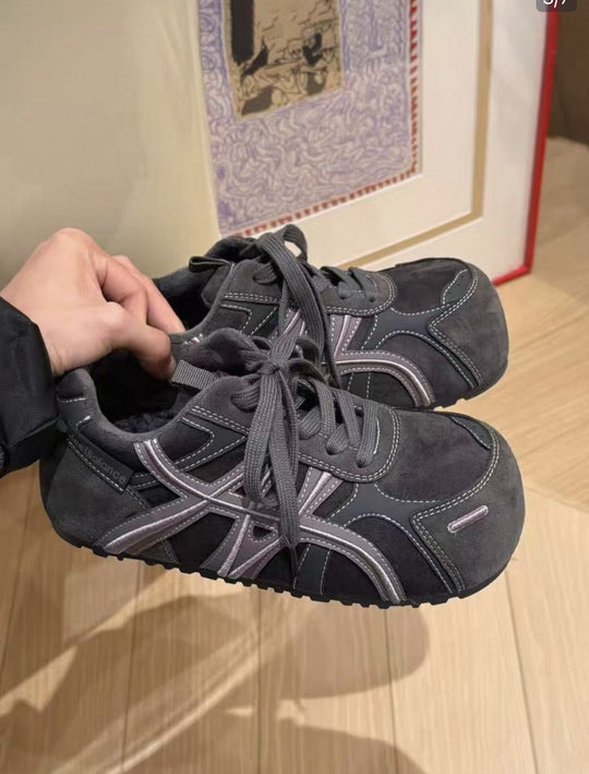 Damen Sportliche Sneakers mit atmungsaktivem Obermaterial und rutschfester Sohle EB