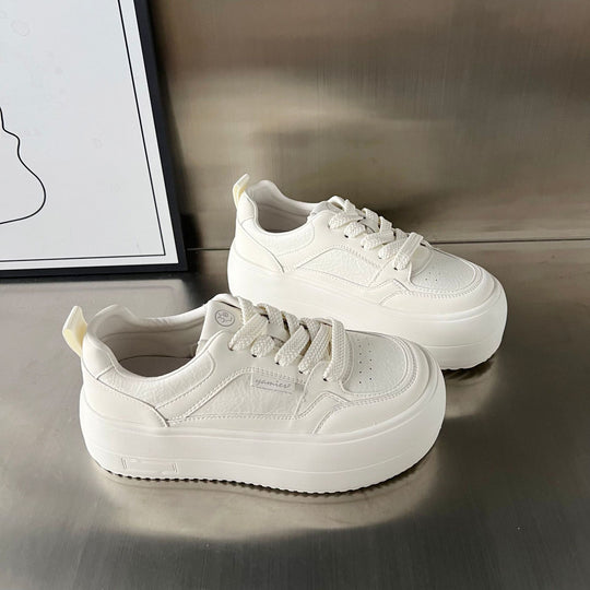 Damen Plateau-Sneaker mit modischer Struktur und rutschfester Sohle EB