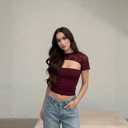 Damen Cropped Top mit Spitzenmuster und figurbetontem Schnitt EB