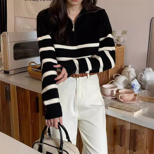 Damen Modischer Strickpullover mit Zip und gestreiftem Design EB