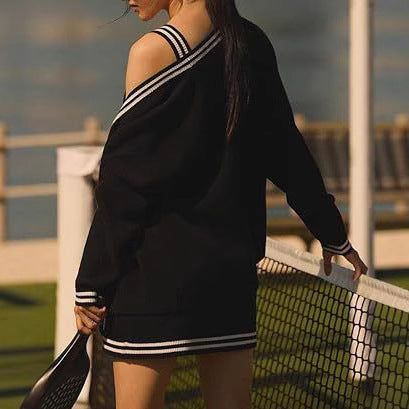 Damen Strickjacke mit kontrastierenden Borten und Taschen EB