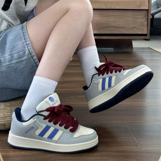 Damen Sportliche Sneaker mit nachhaltigem Obermaterial und gepolsterter Dämpfung EB