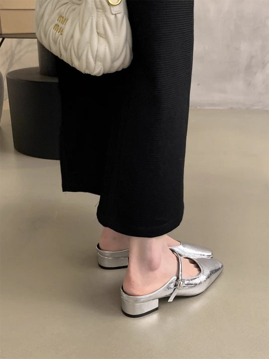 Damen elegante Slip-On Pantoletten mit verstellbarem Riemchen und komfortablem Fußbett EB