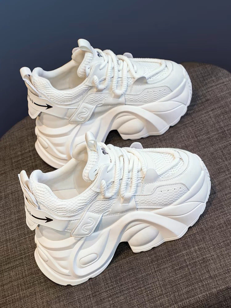 Damen Sportliche Chunky Sneakers mit rutschfester Sohle und modernem Designelement EB