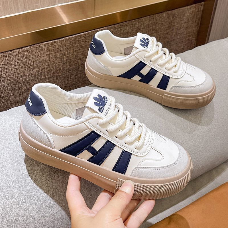 Damen Modische Sneakers mit komfortablem Obermaterial und sportlichem Design EB