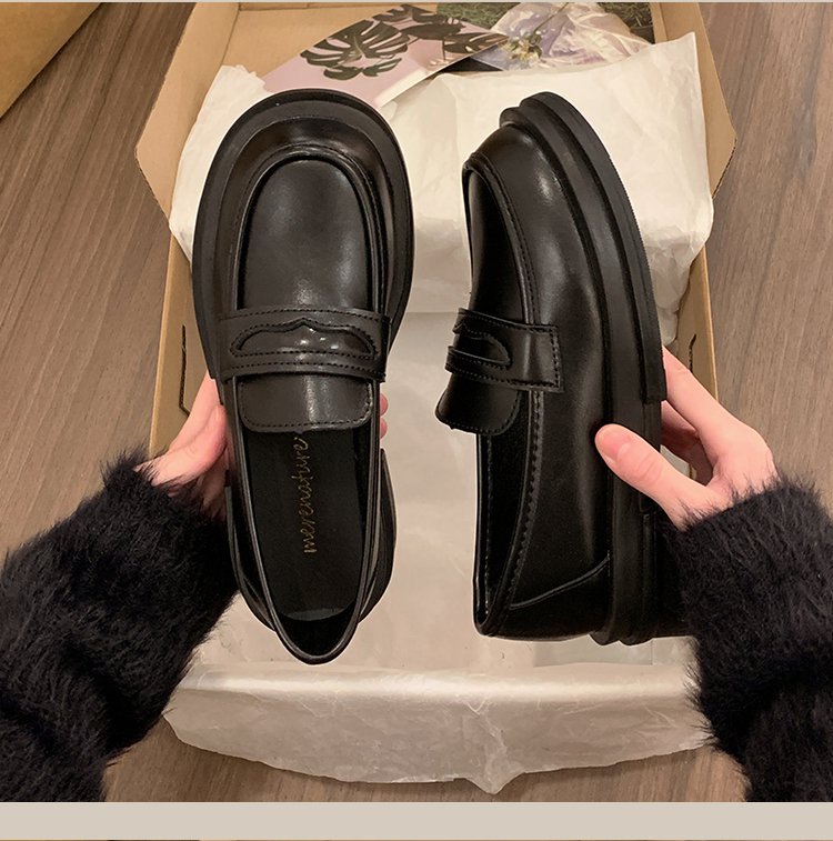 Damen elegante Mokassins mit modischem Zuschnitt und bequemer Sohle EB