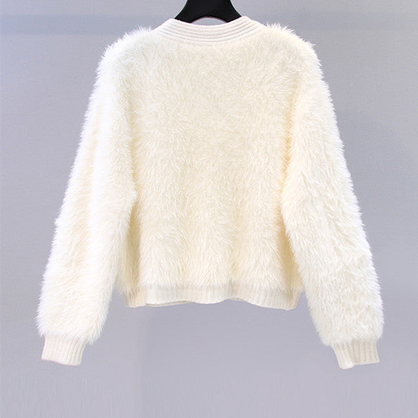 Damen Flauschiger Kurz-Cardigan mit dezenten Knopfdetails EB