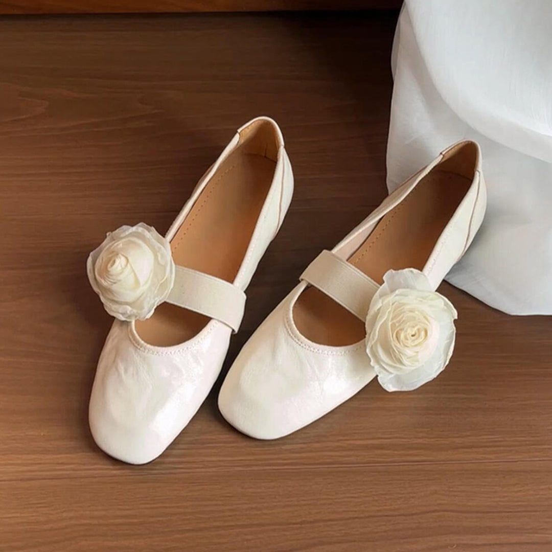 Damen Ballerina-Schuhe mit floralem Applikationsdesign und verstellbarem Riemen EB