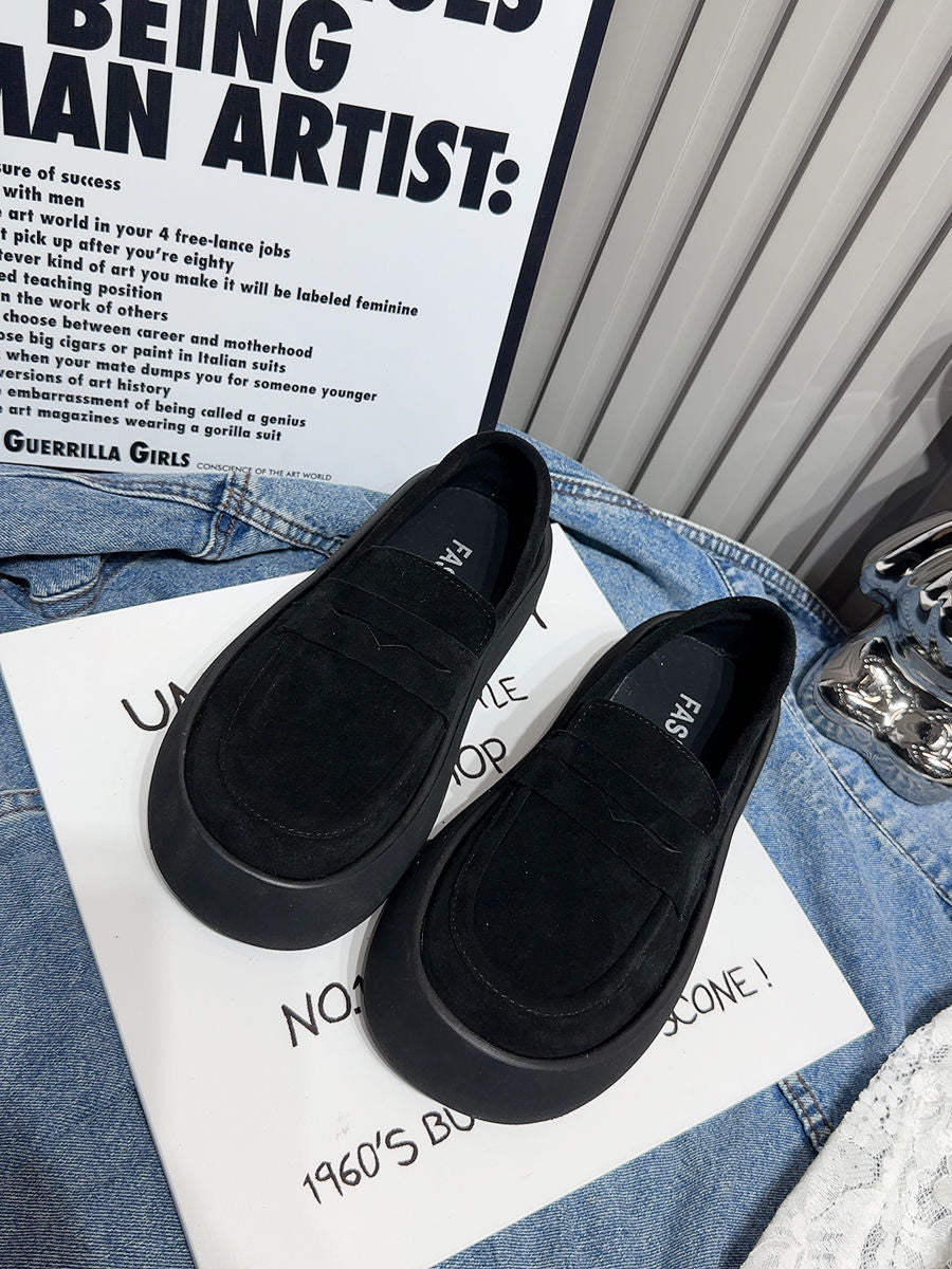 Damen modische Slipper mit extravaganter Plateau-Sohle EB