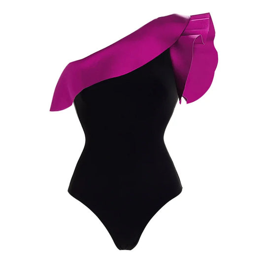 Damen Badeanzug mit asymmetrischem Rüsschendesign EB