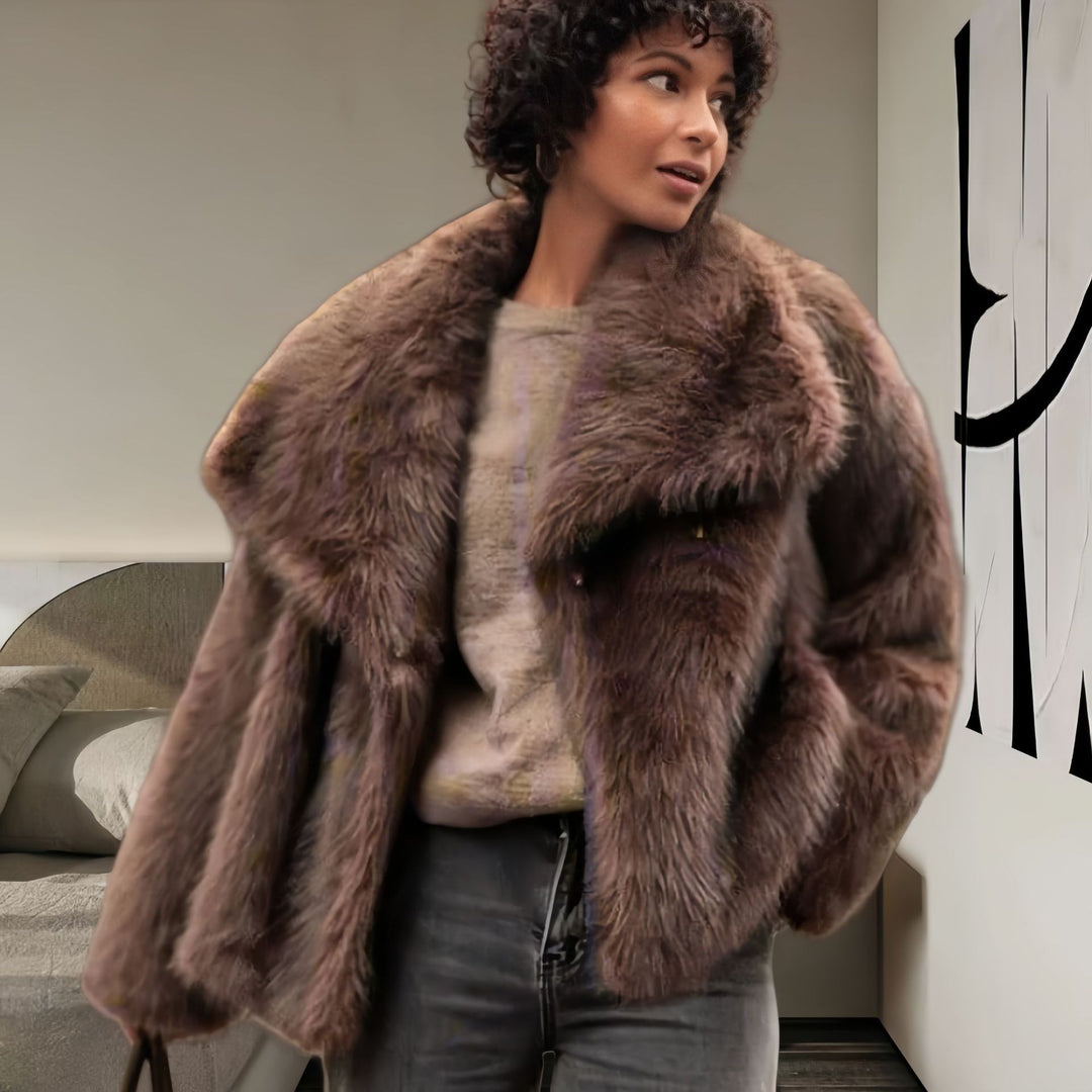 Damen Luxuriöse Kunstpelzjacke mit breitem Kragen EB