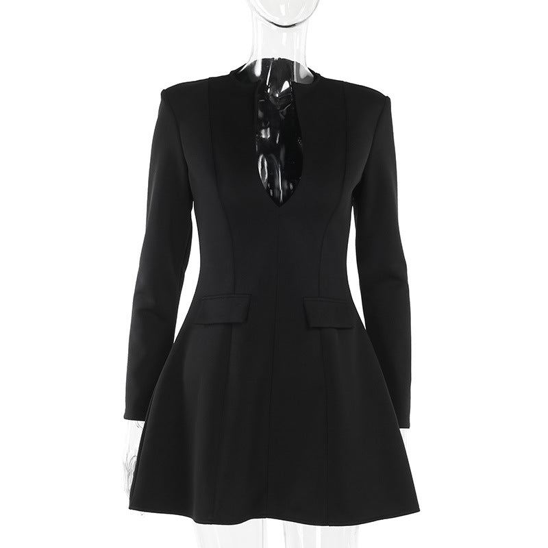 Damen schickes Minikleid mit tiefem Ausschnitt und tailliertem Schnitt EB