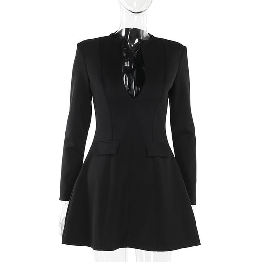 Damen schickes Minikleid mit tiefem Ausschnitt und tailliertem Schnitt EB