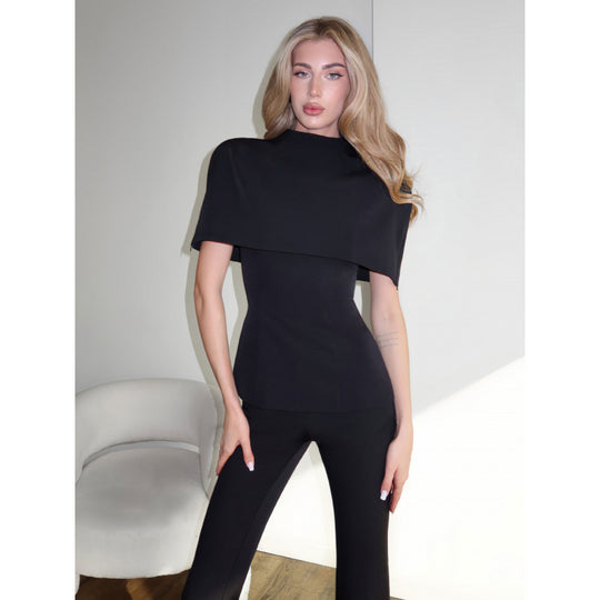 Damen Elegantes Oberteil mit asymmetrischem Kragen und figurbetontem Schnitt EB