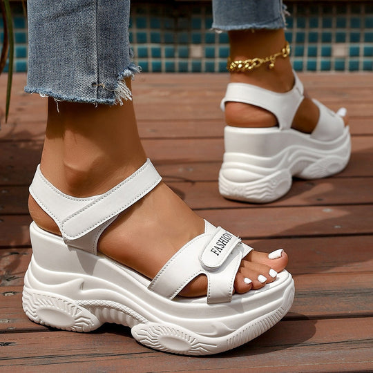 Damen Komfortable Plateau-Sandalen mit elastischen Riemen und modischem Design EB