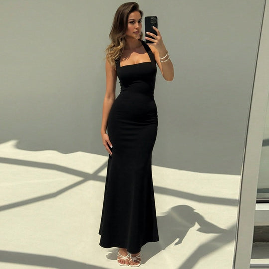 Damen Elegantes Maxikleid mit quadratischem Ausschnitt und figurbetonter Silhouette EB