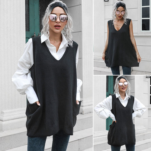Damen Strickkleid mit tiefem V-Ausschnitt und lässigem Schnitt EB