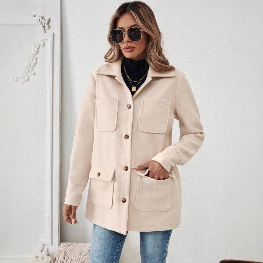 Damen Modische Utility-Jacke mit großen Taschen und goldenem Druck EB