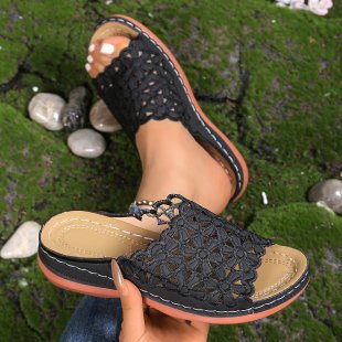 Damen offene Riemchen-Sandalen mit floralem Häkel-Muster EB