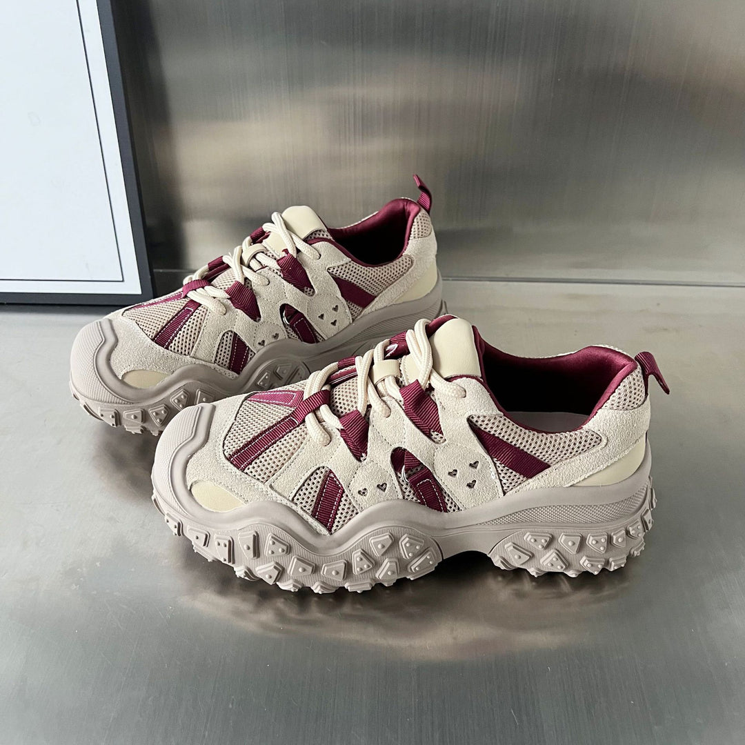 Damen Sportliche Sneakers mit atmungsaktivem Mesh und robustem Sohlenprofil EB