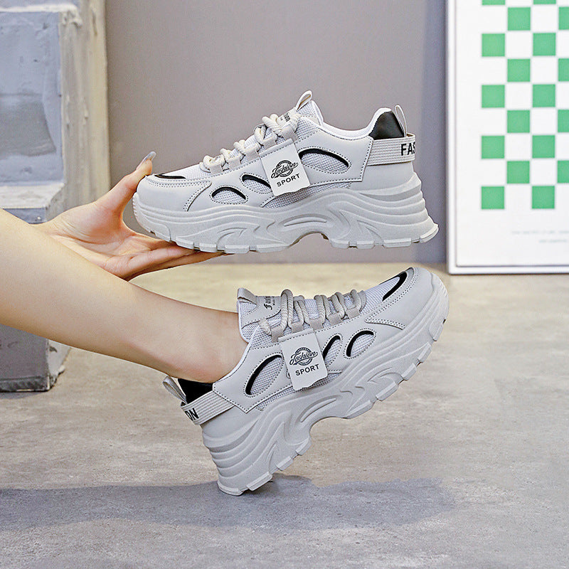 Damen sportliche Chunky Sneakers mit rutschfester Sohle und innovativem Design EB
