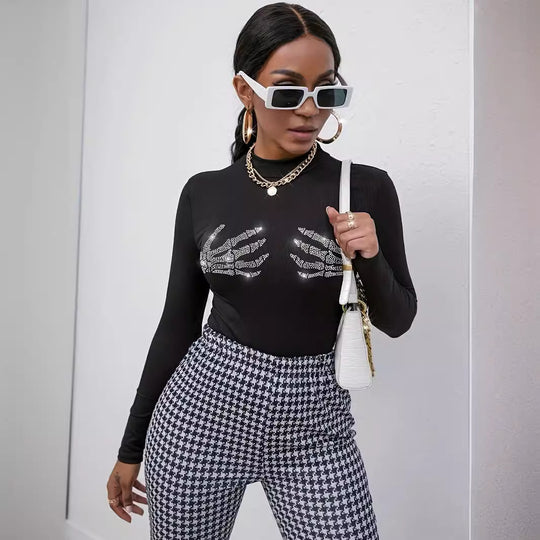 Damen nan figurbetontes transparentes Netz-Langarmshirt mit hohem Kragen und Strass-Skelettmotiv EB